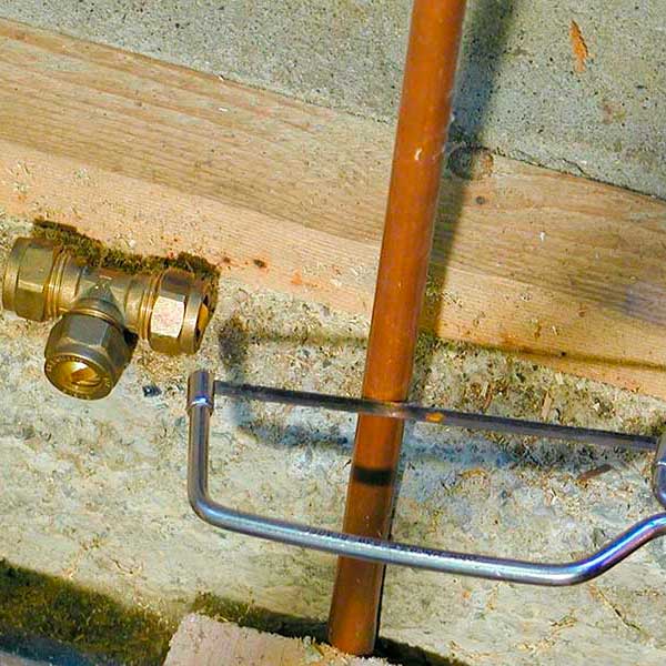 Reparacion de tuberías en Rio Negro Antioquia